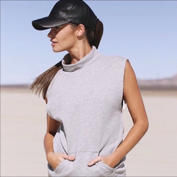 Olympia Activewear Sleeveless Sweatshirt